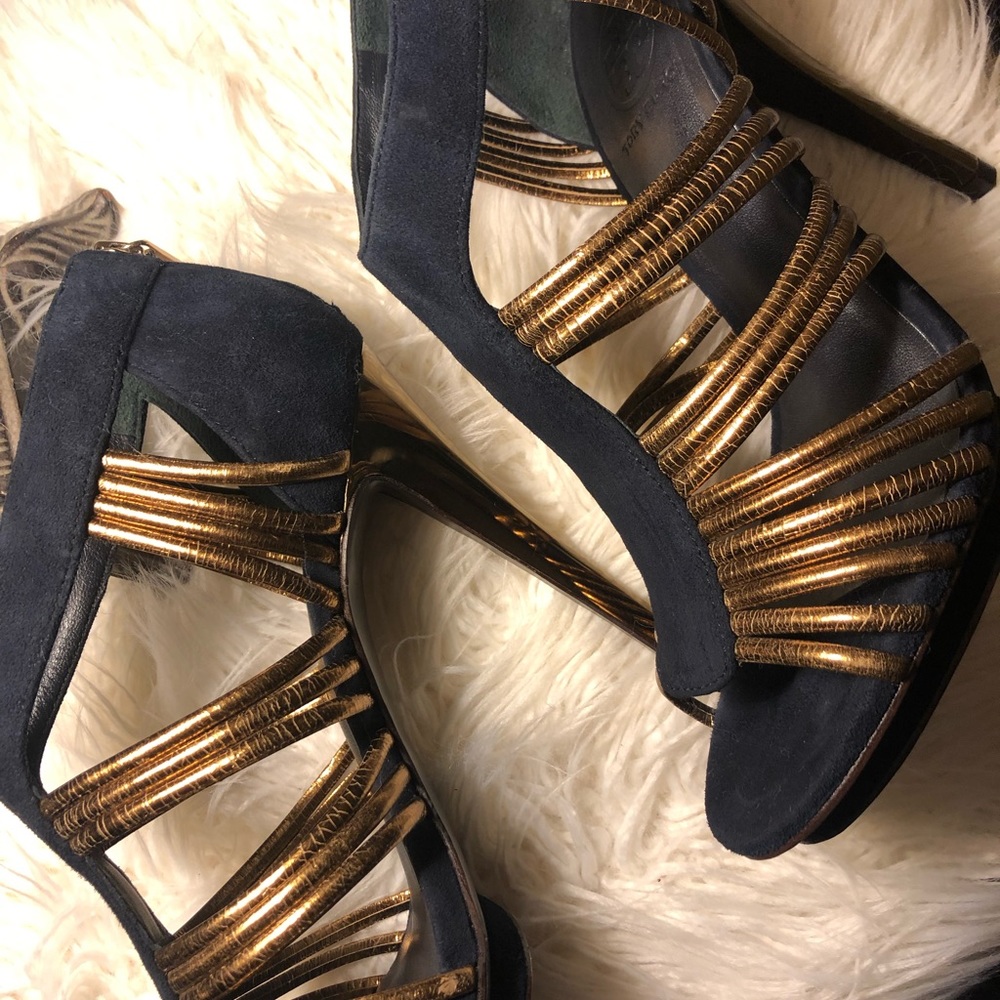 Tory Burch - navy suede metallic gold pumps